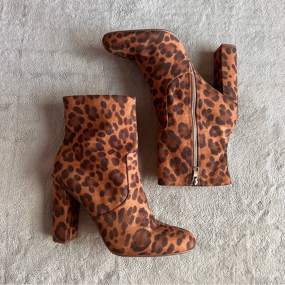 Steve Madden Shoes - Steve Madden Edit Leopard Animal Print Velvet Block High Heel Mid-Calf Boots 9